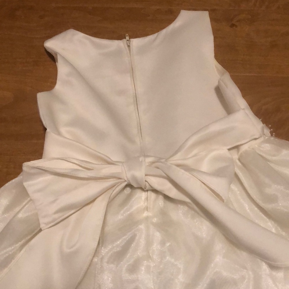Flower girl dress-EUC - Picture 5 of 8